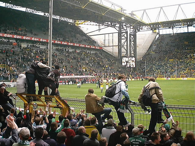 Wir woll`n die Mannschaft sehn!!