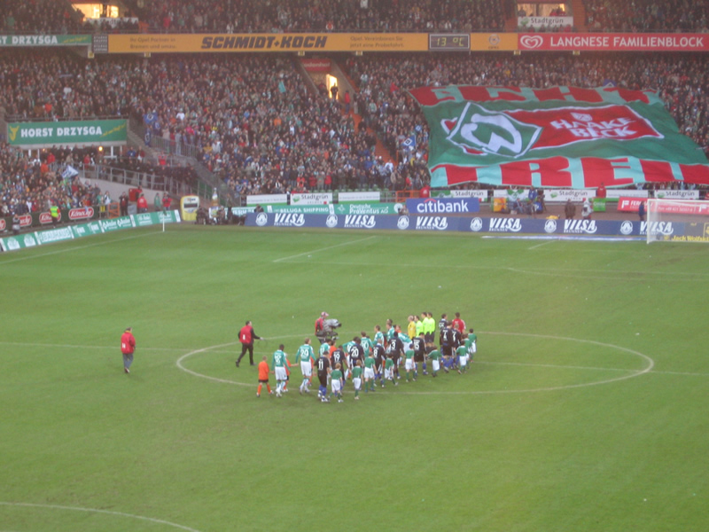 15:28 Uhr