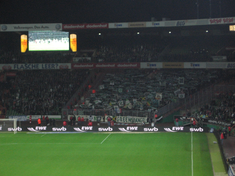 Gut besetzter G&auml;steblock