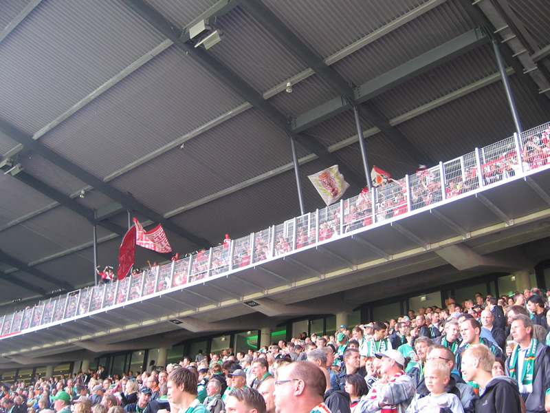 &Uuml;ber uns der Ausw&auml;rts-Stall