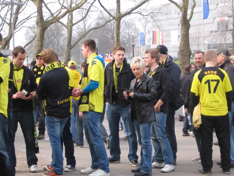 Ela mit ihren Kumpels