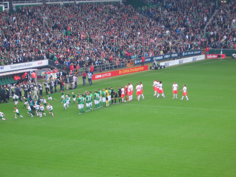 15:28 Uhr