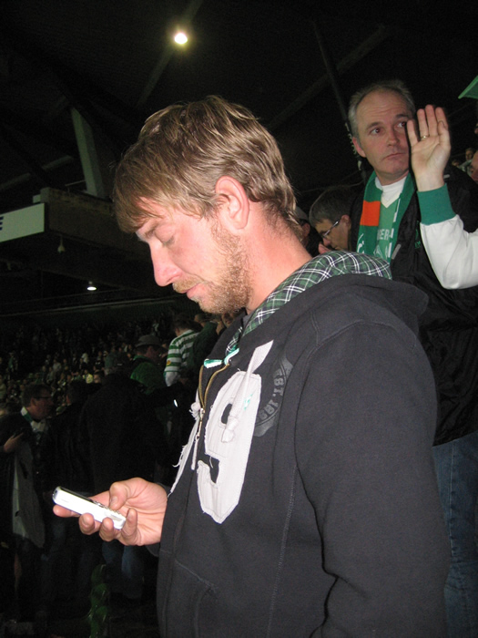 Colin übermittelt frohe Botschaften